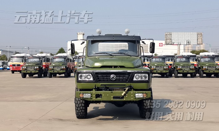 東風六驅越野卡車,東風六驅底盤,尖頭卡車底盤,EQ2082越野車底盤,EQ240長頭越野卡車,東風軍車底盤改裝,東風卡車出口