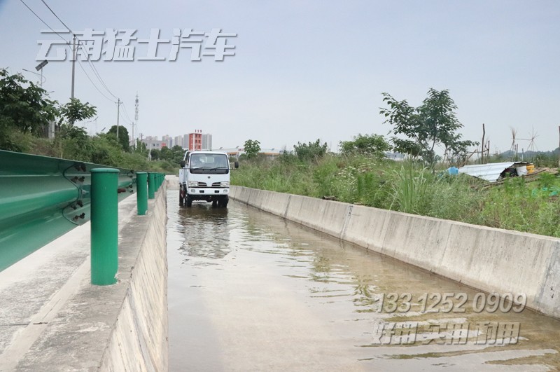 東風(fēng)四驅(qū)卡車,小四驅(qū)底盤,右舵卡車,右舵車出口,右舵輕卡