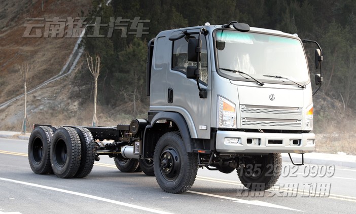 新款卡車底盤,六驅(qū)卡車,越野車底盤,專用車改裝,6*6出口型卡車,平頭2082,后八輪越野車