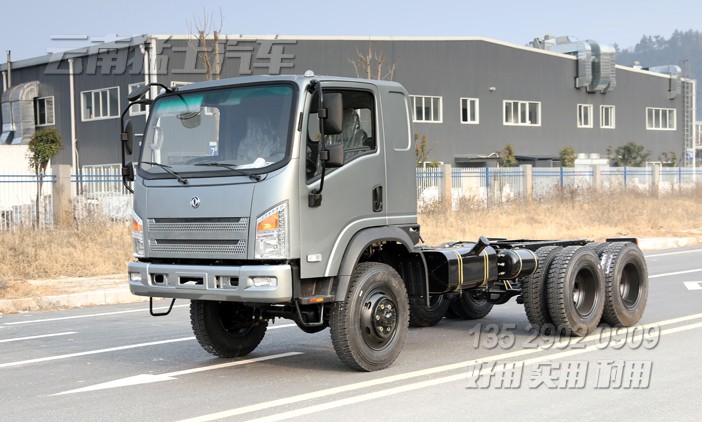 新款卡車底盤,六驅(qū)卡車,越野車底盤,專用車改裝,6*6出口型卡車,平頭2082,后八輪越野車