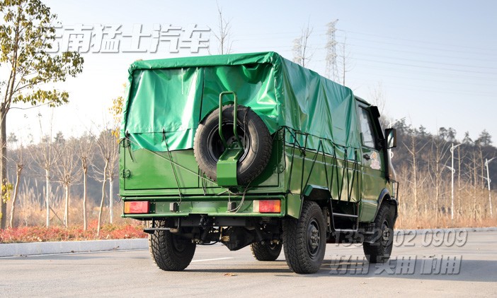 依維柯短頭,2405依維柯,9座卡車,四驅(qū)微卡,小型越野卡車